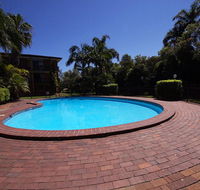 Pelican Place - QLD Tourism