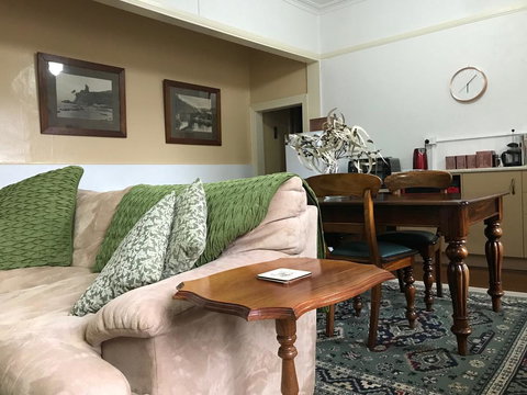 Penghana Bed And Breakfast - Queensland Tourism 2