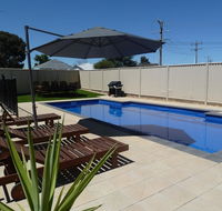 Ploughmans Motor Inn - QLD Tourism