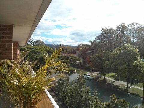 Poinciana Mews - QLD Tourism 1