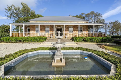 Pointe Rapide Estate - L'abode Accommodation - Queensland Tourism 0