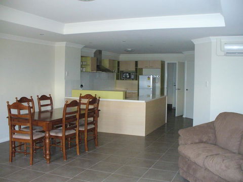 Port Denison Beach Resort - Queensland Tourism 2
