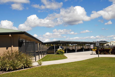Port Denison Motor Inn - Queensland Tourism 3