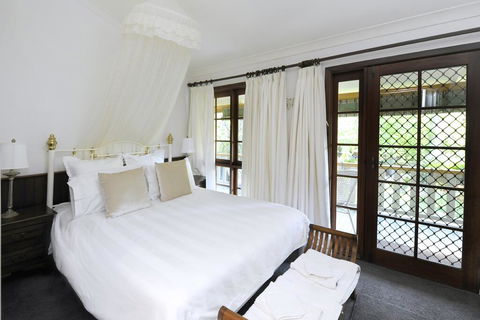 Possum Creek Lodge - QLD Tourism 2