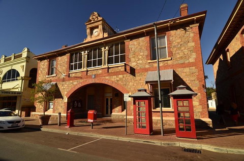 Post Office Apartment - QLD Tourism 1