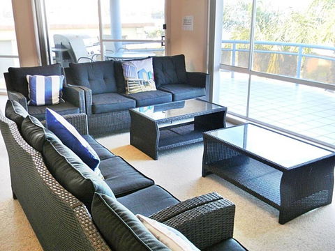 QUAYS 6 - QLD Tourism 1