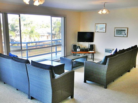 QUAYS 6 - QLD Tourism 2