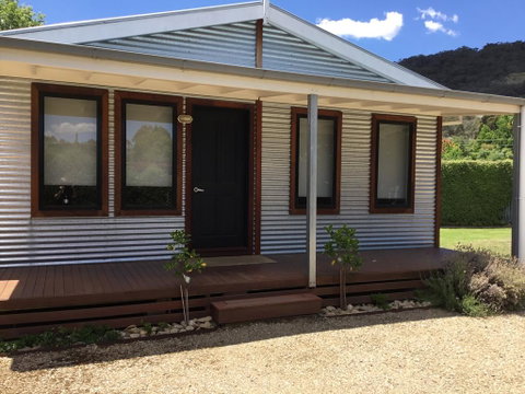 Rail Trail Cottage - QLD Tourism 2