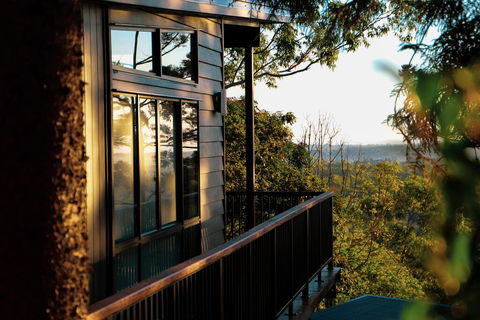 Rainforest Gardens - Luxury Hillside Chalets With Views To Bay & Islands - QLD Tourism 0
