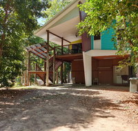Rainforest Retreat - QLD Tourism