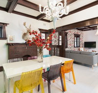 Ravenswood - Luxurious spacious 4 Br walk to Clovelly Beach - Queensland Tourism