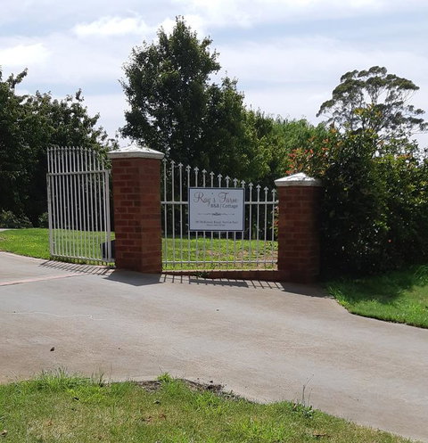 Ray's Farm - QLD Tourism 3