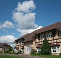 Razorback Holiday house with Incredible Views - QLD Tourism