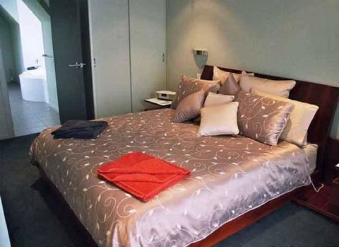Red Brier Cottage Accommodation - QLD Tourism 1