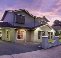Redwood Manor Motel Apartments - QLD Tourism