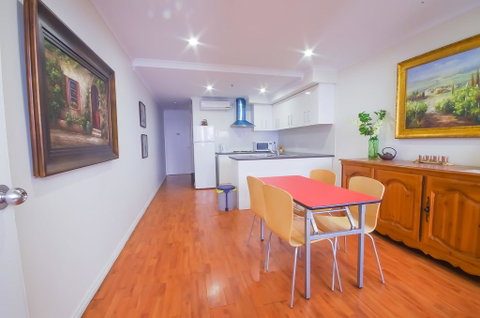 Regency Apartments Adelaide - QLD Tourism 1