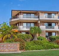 Renas Court Unit 1 - Little Street Lakefront