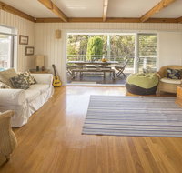 Rennies Retreat-Bushland  Ocean Views - QLD Tourism