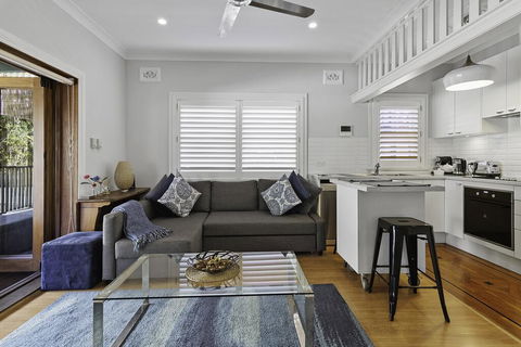 Rent Two Beach Units As One - Stay With Family - QLD Tourism 3