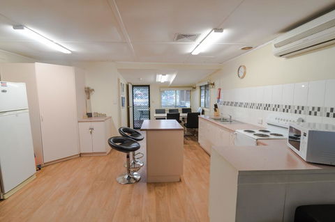 Riverfront Getaway - Mannum - Queensland Tourism 2
