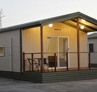 Riverside Cabin Park - QLD Tourism