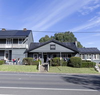 Robertson Public House and Kitchen - QLD Tourism