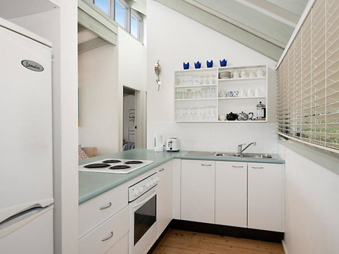 Rocky Views 1 - QLD Tourism 1