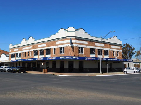 Royal Hotel Moree - QLD Tourism 0