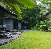 Safari Lodge - Queensland Tourism