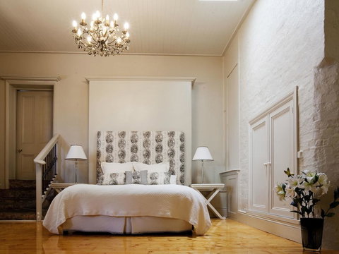 Saint Agnes Homestead - QLD Tourism 3