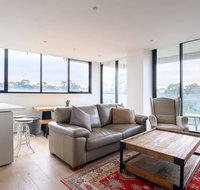 Sanctuary Resort-Style on the Banks of the Yarra - QLD Tourism