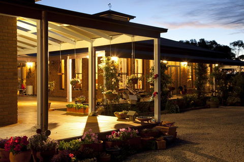 Sanctuary@Waratah - Queensland Tourism 3