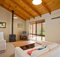 Sandhurst Escape 2-17 - QLD Tourism