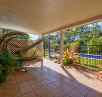 Sandy Feet Retreat Hervey Bay - Queensland Tourism