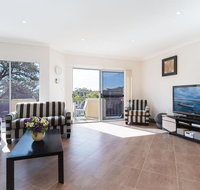 Sandy Point Luxury' 117a Sandy Point Road - air con  foxtel - QLD Tourism