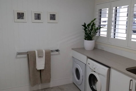Sapphire Beach Pet Friendly Beach 5 Minute Walk - QLD Tourism 2