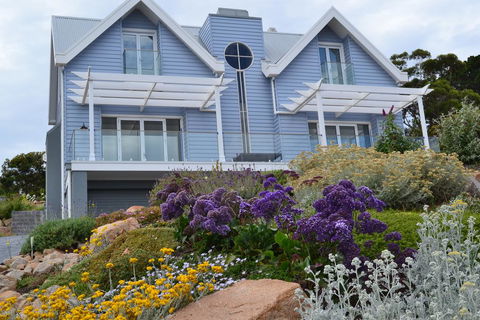 Sapphire Shores Luxury Retreat - Queensland Tourism 0