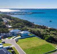 Sea breeze Esplanade Beachfront Close Marina Hervey Bay - Queensland Tourism