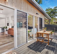 Sea Le Vie - QLD Tourism