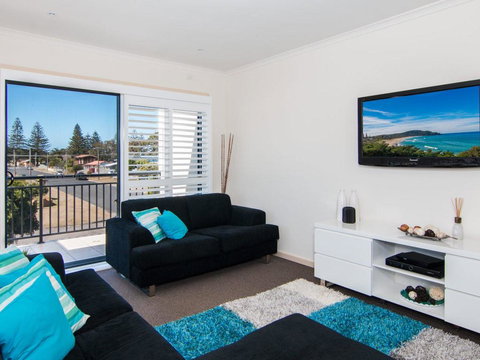 Seachange 11 - QLD Tourism 0