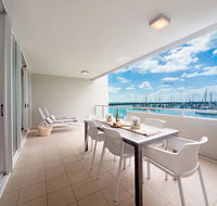 Seascape On Shingley Whitsundays