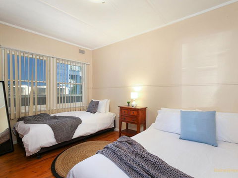 Seashells At North Avoca - 10 View Street - Queensland Tourism 3