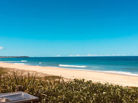 Seashells Beachfront Resort - QLD Tourism 3