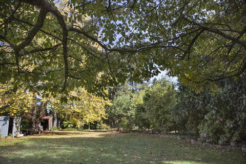 Secrets Hideaway - QLD Tourism 0