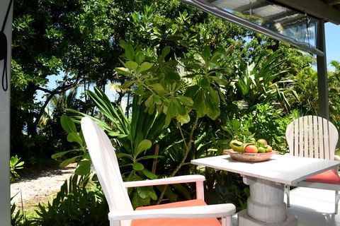 Sejala Beach Huts - QLD Tourism 1