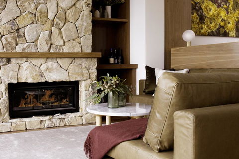 Sequoia Lodge - QLD Tourism 1