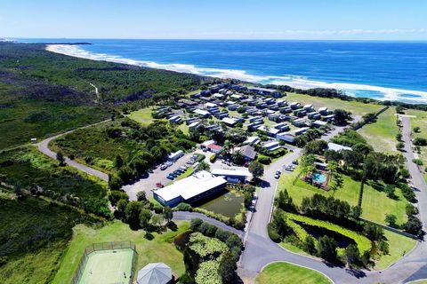 Serenity Diamond Beach (formerly Ramada Resort Diamond Beach) - QLD Tourism 0