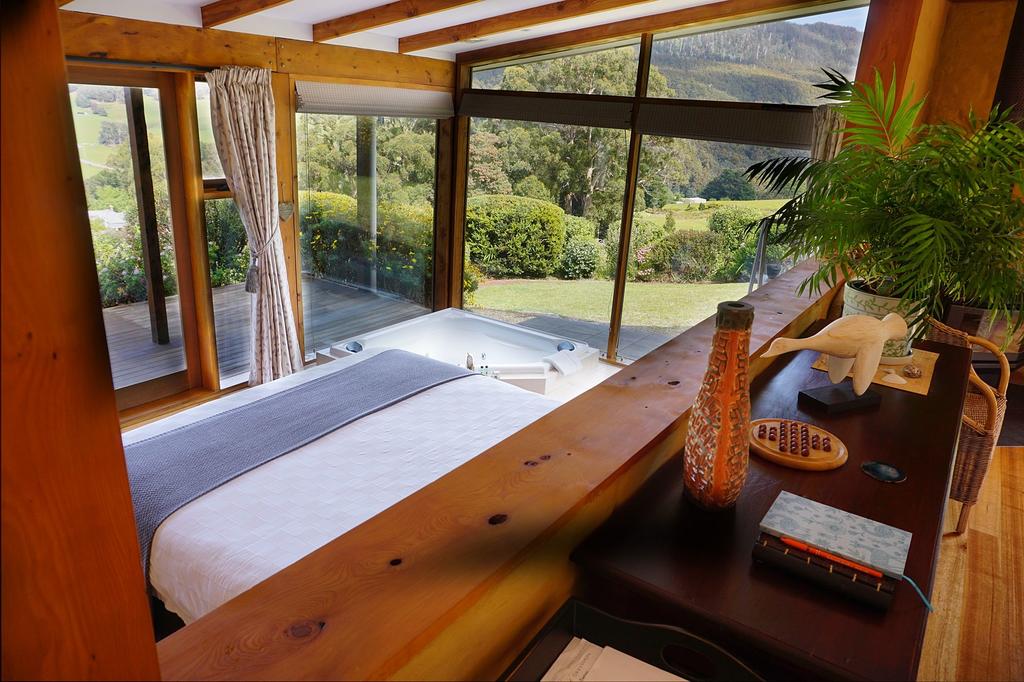 Glendevie TAS QLD Tourism