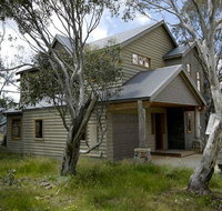 Ski Break - QLD Tourism