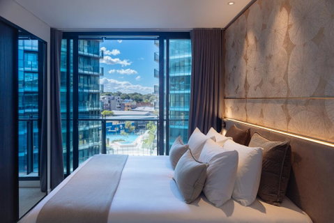 SKYE Suites Green Square - QLD Tourism 2